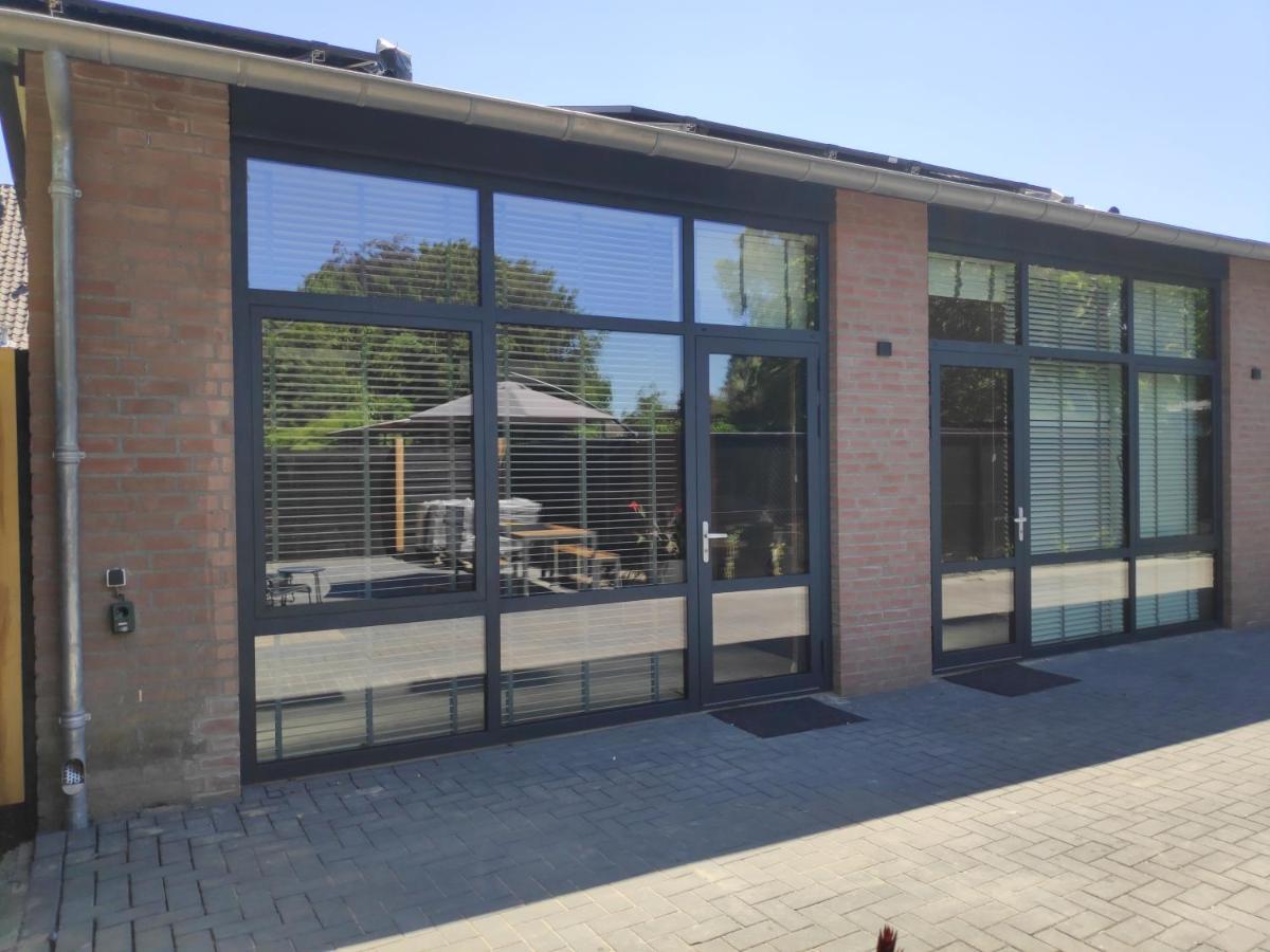 Den DungenBij Ons 'Niek公寓 外观 照片
